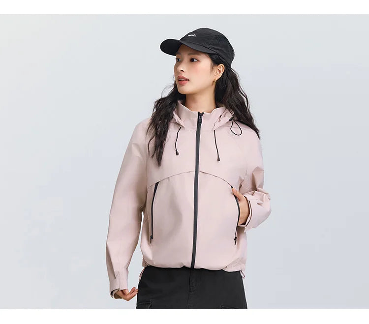 Semir Jacket Women Black and White Color Block Outdoor Triple Protection 2025 New Spring Hiking Jacket