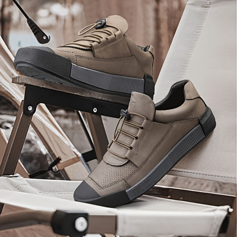 Minimalist and Leather to define the style and quality